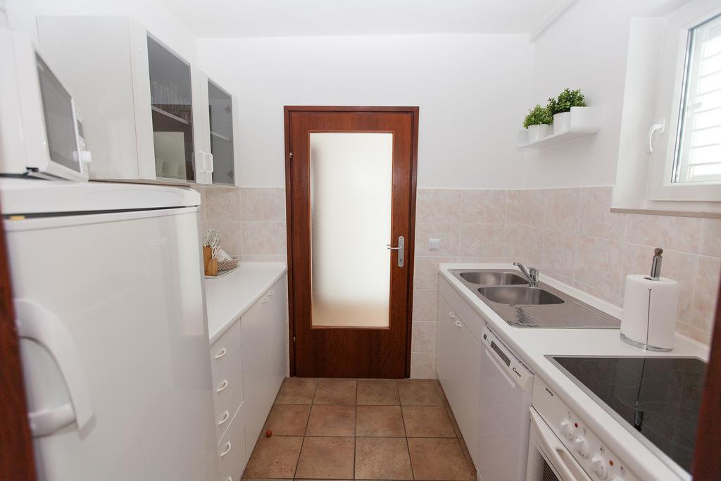 Apartments Casa Bianca Цриквеница Экстерьер фото