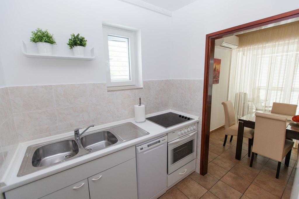 Apartments Casa Bianca Цриквеница Экстерьер фото