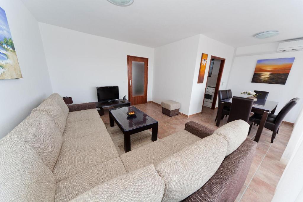 Apartments Casa Bianca Цриквеница Экстерьер фото