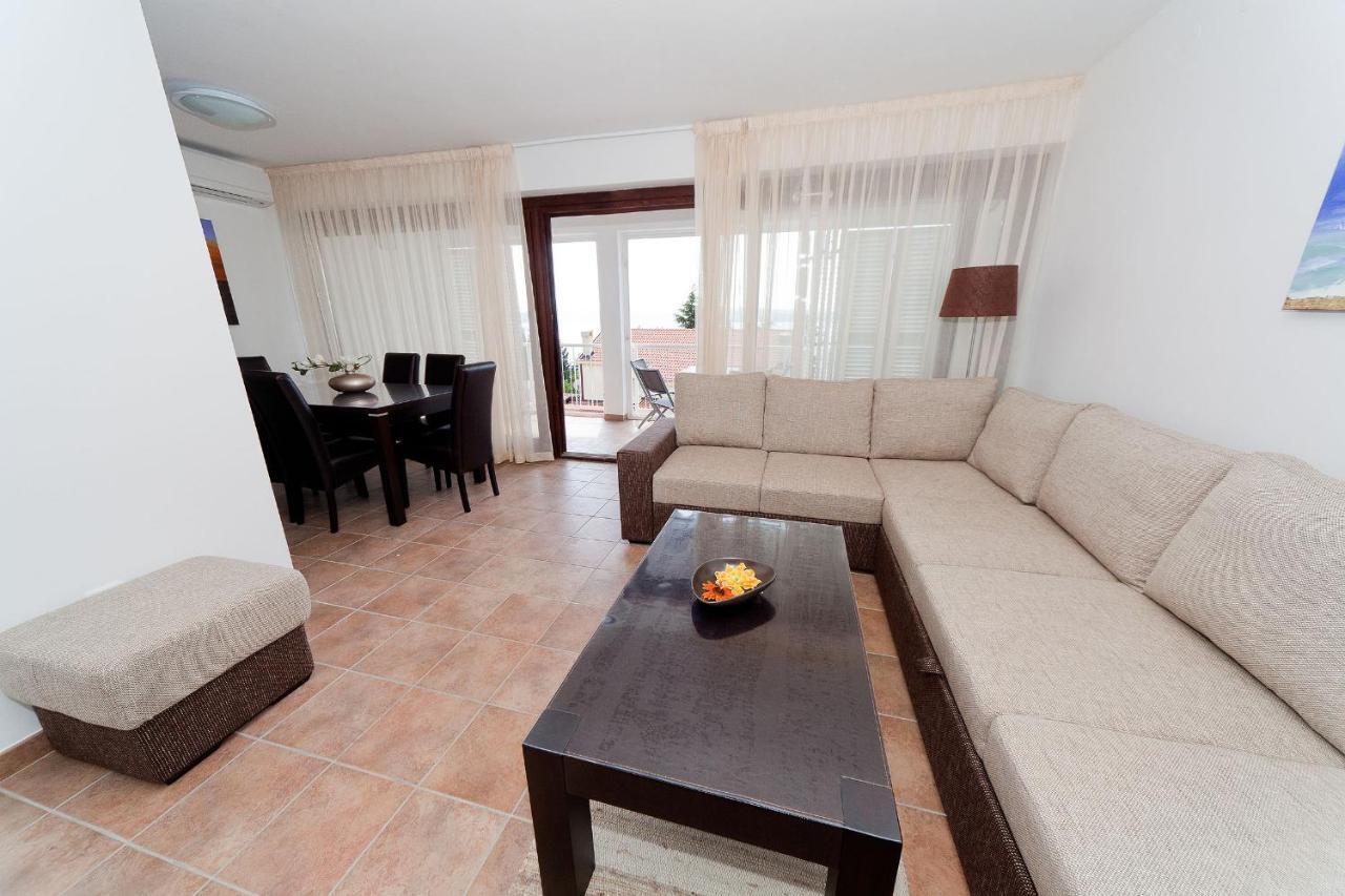 Apartments Casa Bianca Цриквеница Номер фото